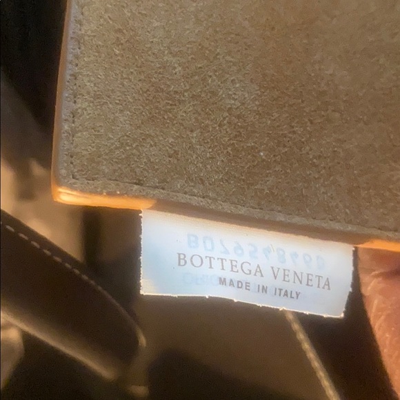 AUTHENTIC BOTTEGA VENETA TOTE - Picture 11 of 15